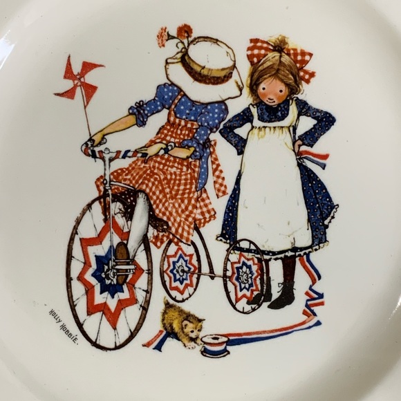 VTG 1976 Holly Hobbie Freedom Series Collector Plate - Picture 3 of 5